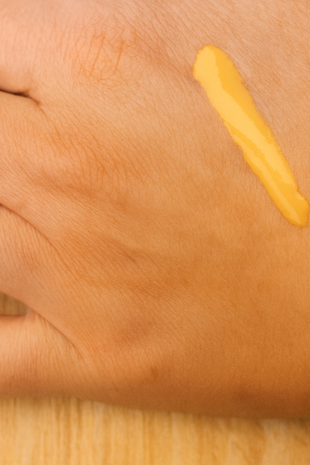 Peau avant application du sérum teinté anti-âge 