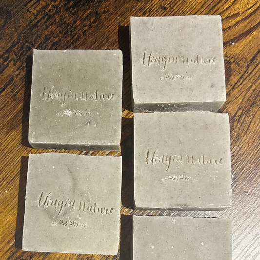 Savon Gaïa argile verte ortie sans parfum Akayia Nature — peaux grasses et sensibles